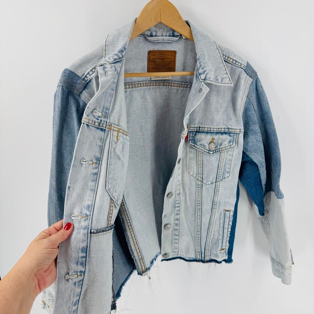 Levi’s Premium Patchwork Denim Jacket M Distresse… - image 6
